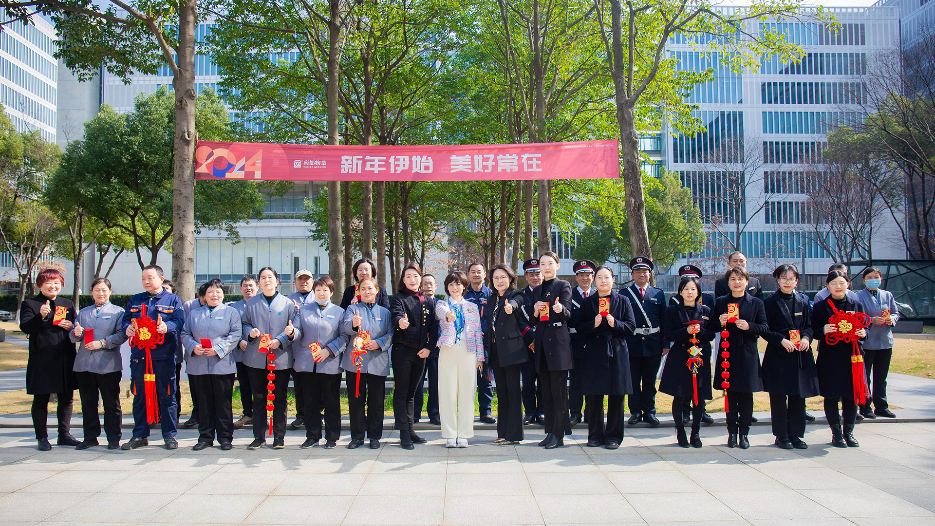 ag平台游戏官网春暖丨致敬“年味守护者”